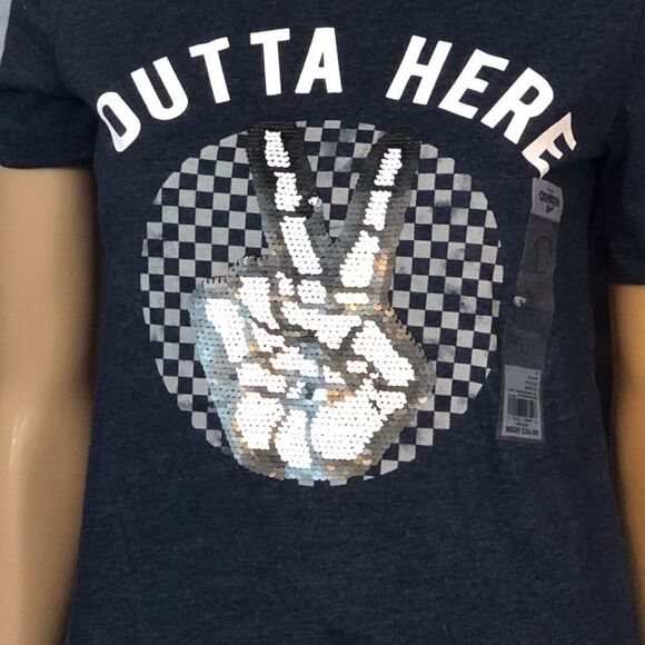 Oshkosh Kid’s “Outta Here” Flip Sequins Tee Sz 12 - Picture 2 of 5